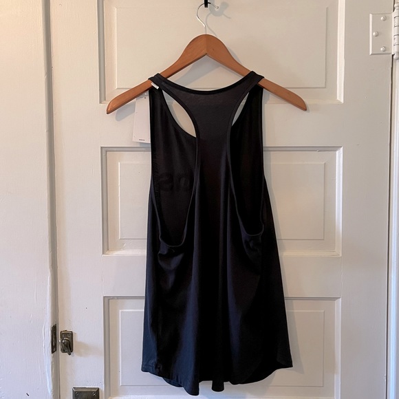 Adidas Tank Top - M - Picture 5 of 5